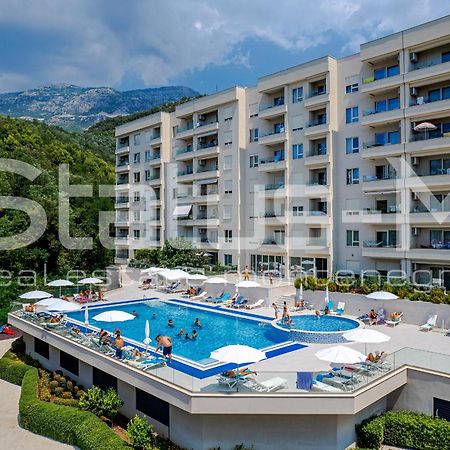 Status-M Apartments Becici  Bagian luar foto