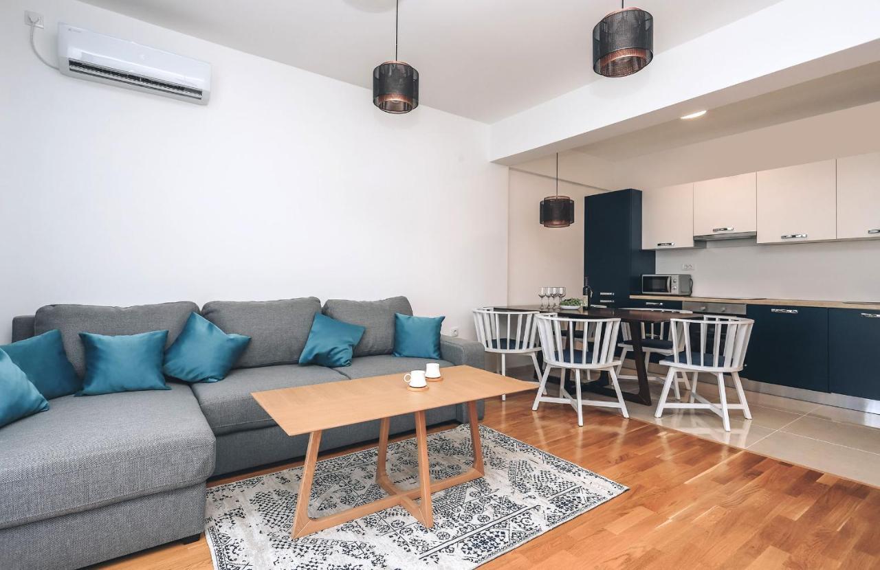 Status-M Apartments Becici  Bagian luar foto