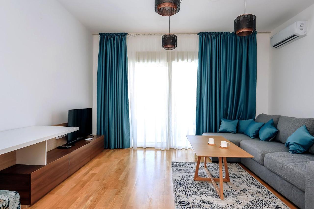 Status-M Apartments Becici  Bagian luar foto