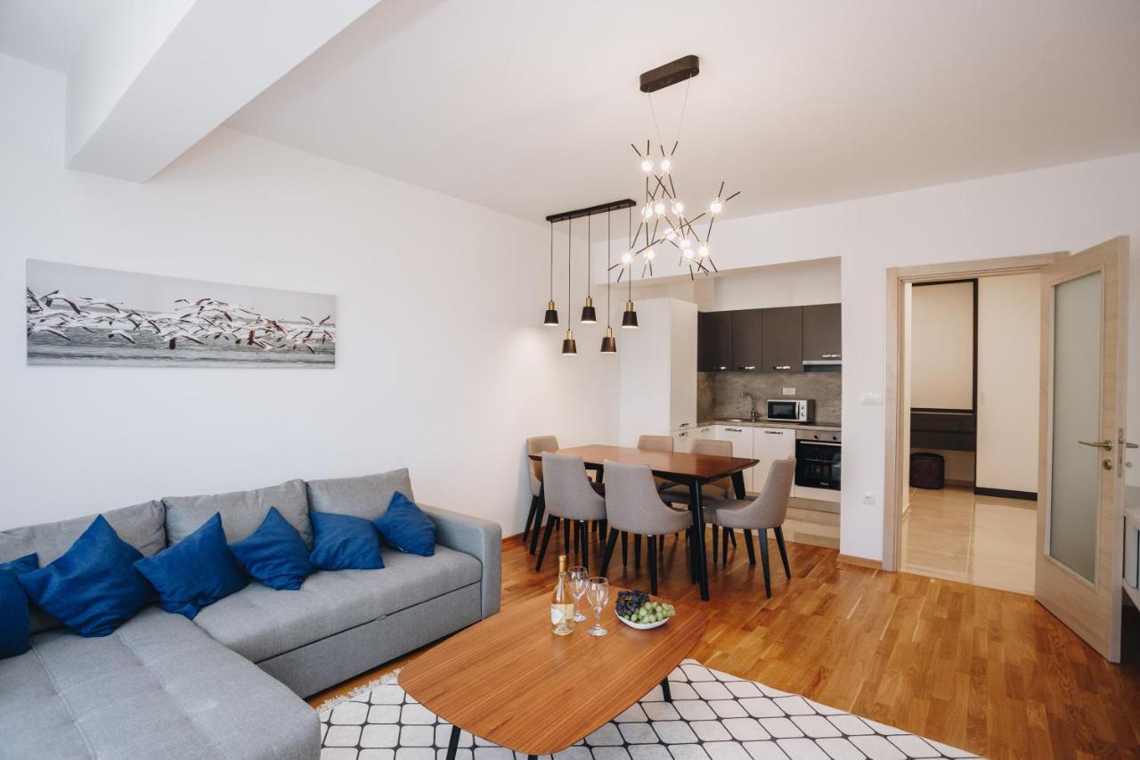 Status-M Apartments Becici  Bagian luar foto