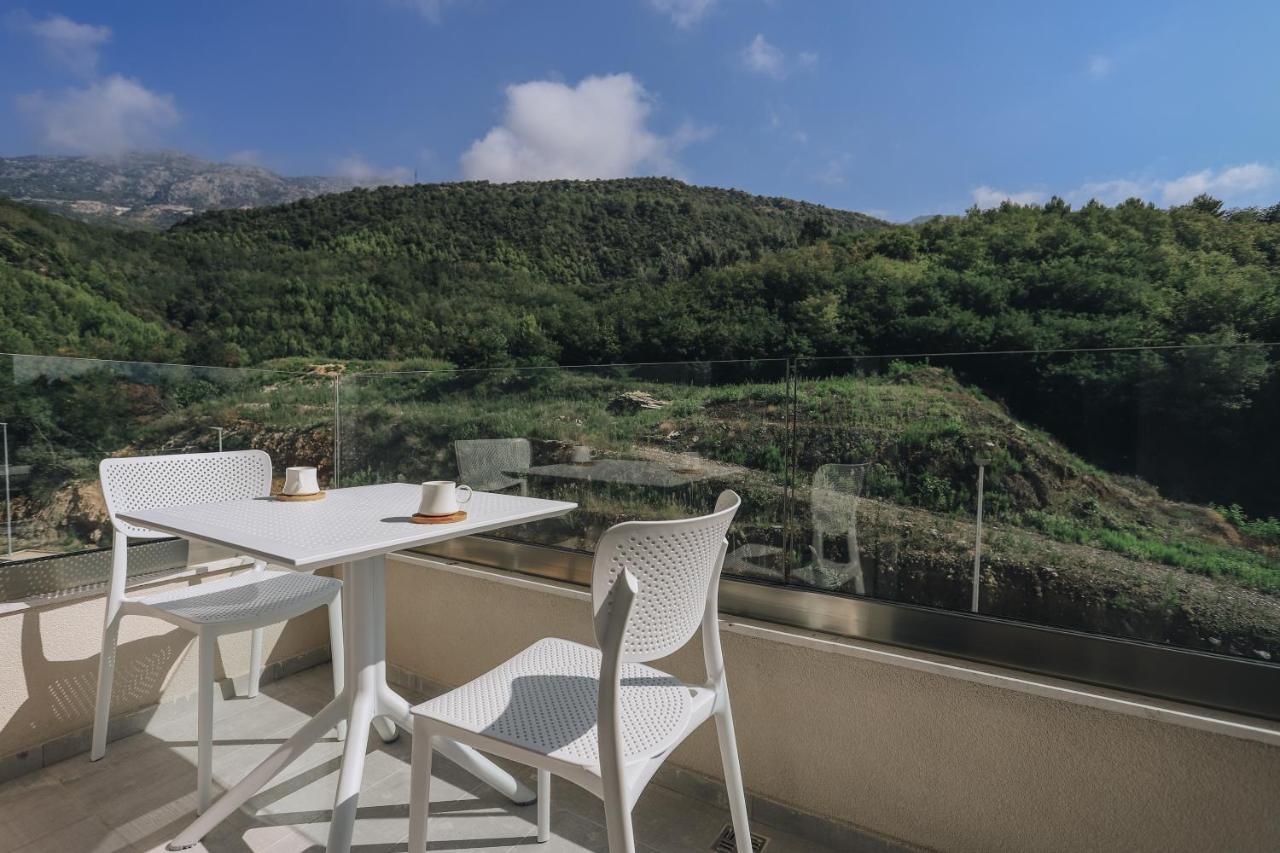 Status-M Apartments Becici  Bagian luar foto