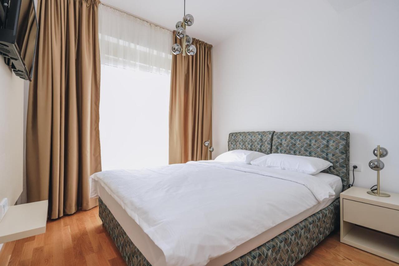 Status-M Apartments Becici  Bagian luar foto