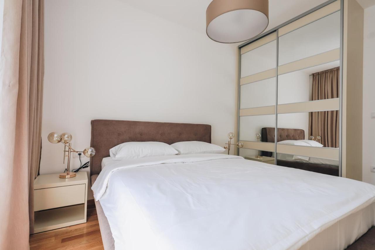 Status-M Apartments Becici  Bagian luar foto