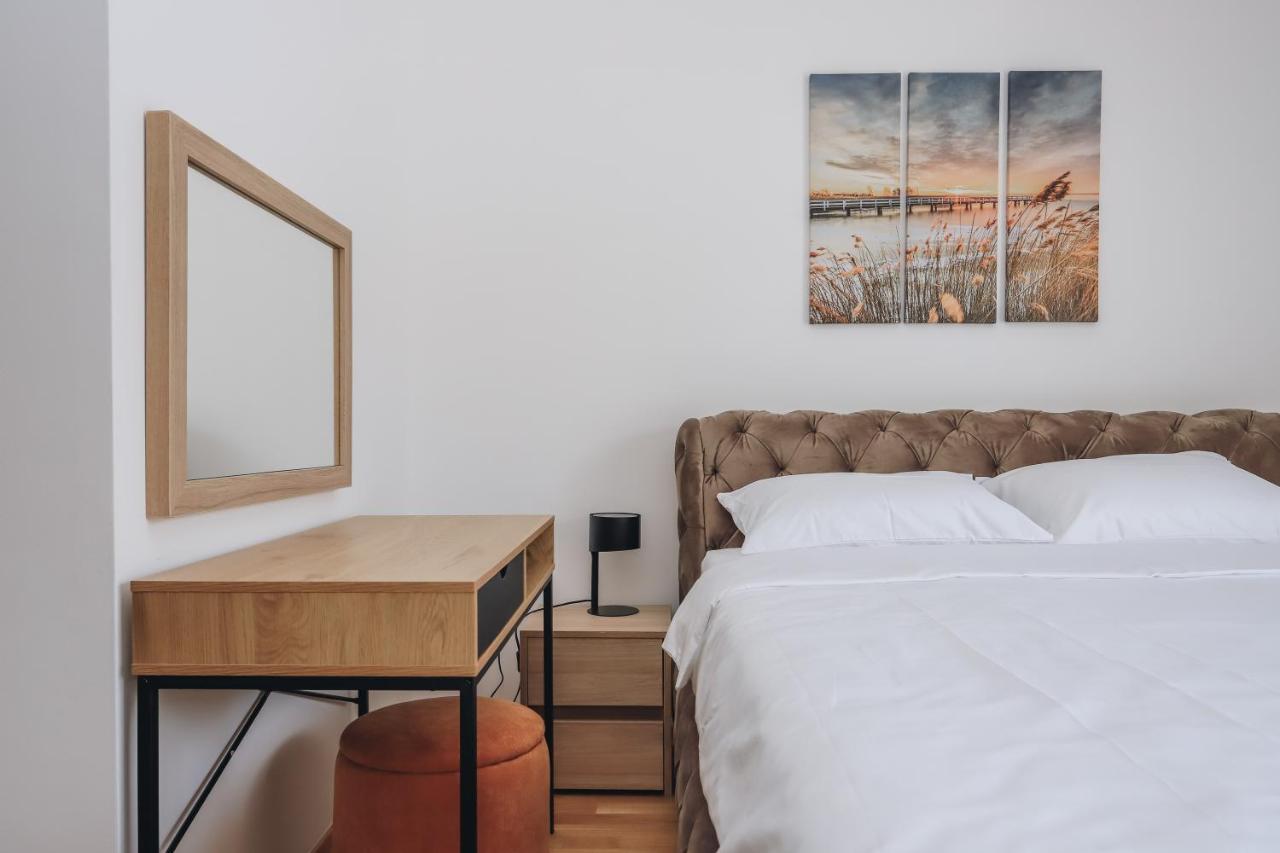 Status-M Apartments Becici  Bagian luar foto