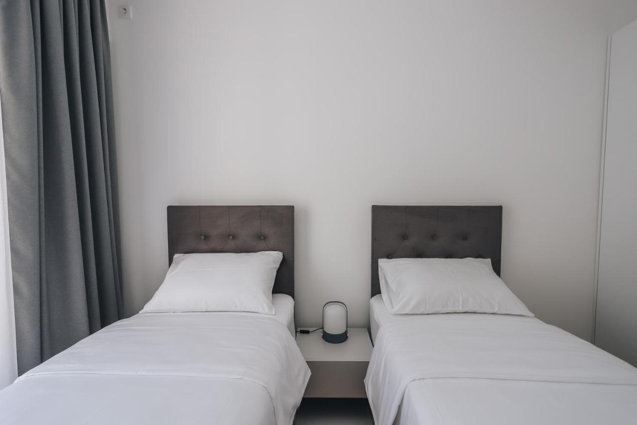 Status-M Apartments Becici  Bagian luar foto
