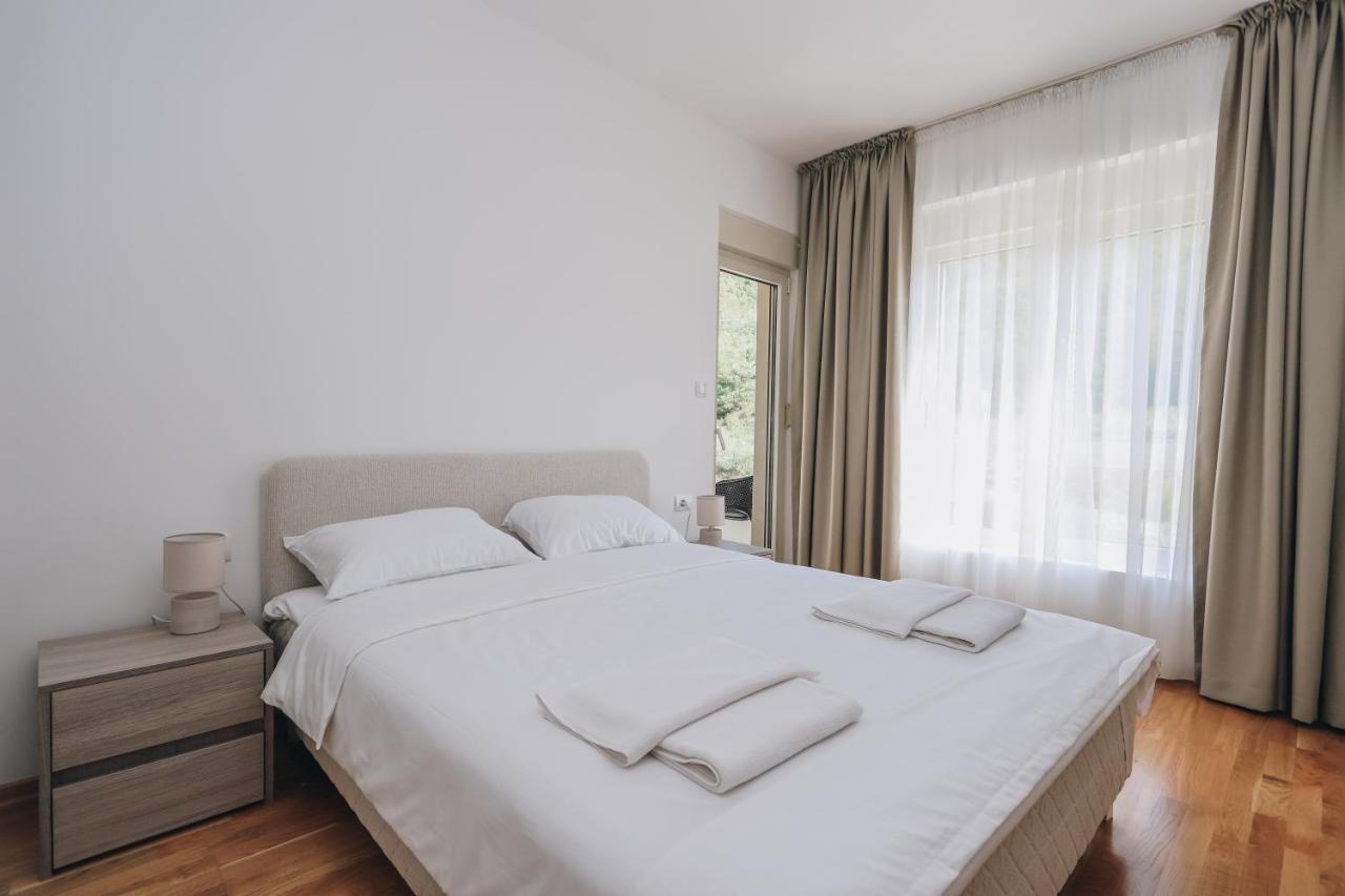 Status-M Apartments Becici  Bagian luar foto
